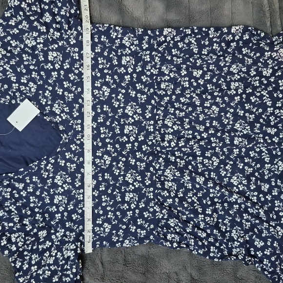 J. Crew 100% Cotton Navy Floral V-Neck Tiered Midi Dress Size Large, New W Tags - Picture 7 of 12